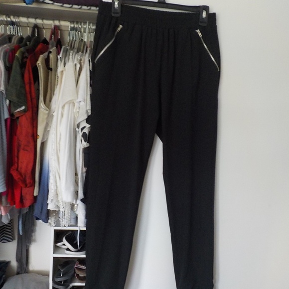 BLACK ZIP POCKET PANTS - Picture 1 of 11